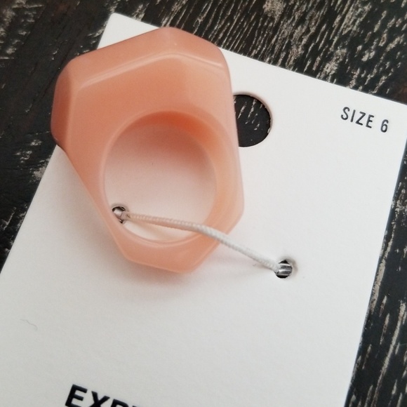 Express ring - Picture 2 of 2